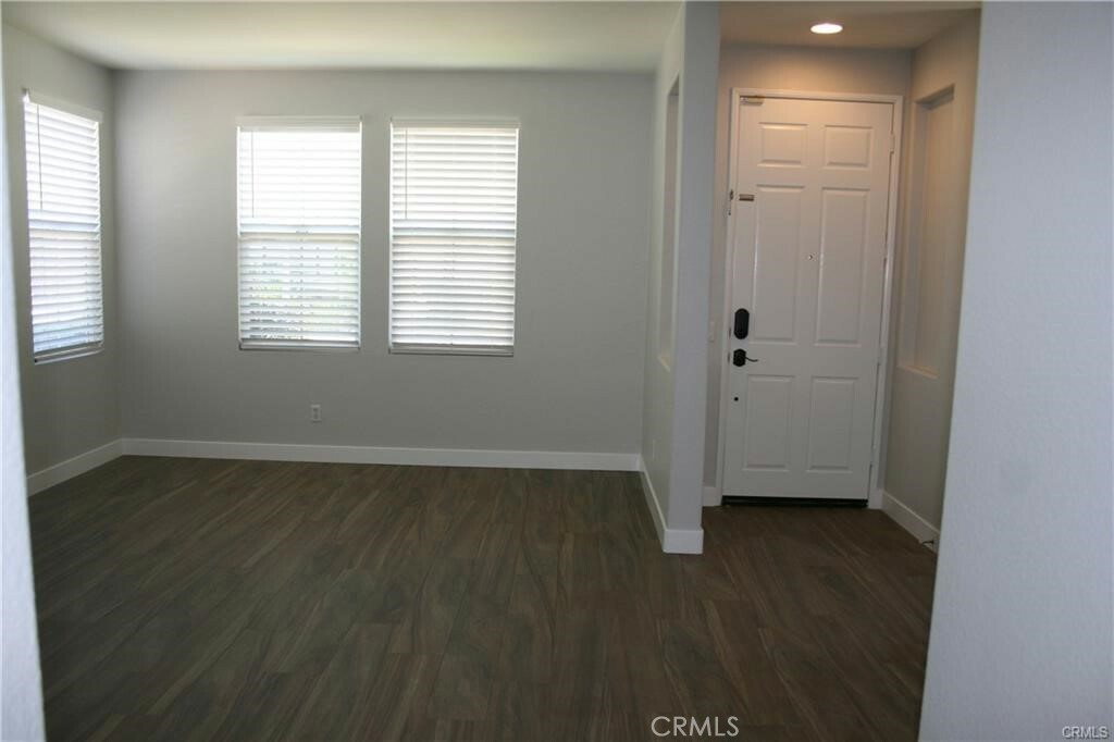 Property Photo: 583 Craftsman Circle CA 92821
