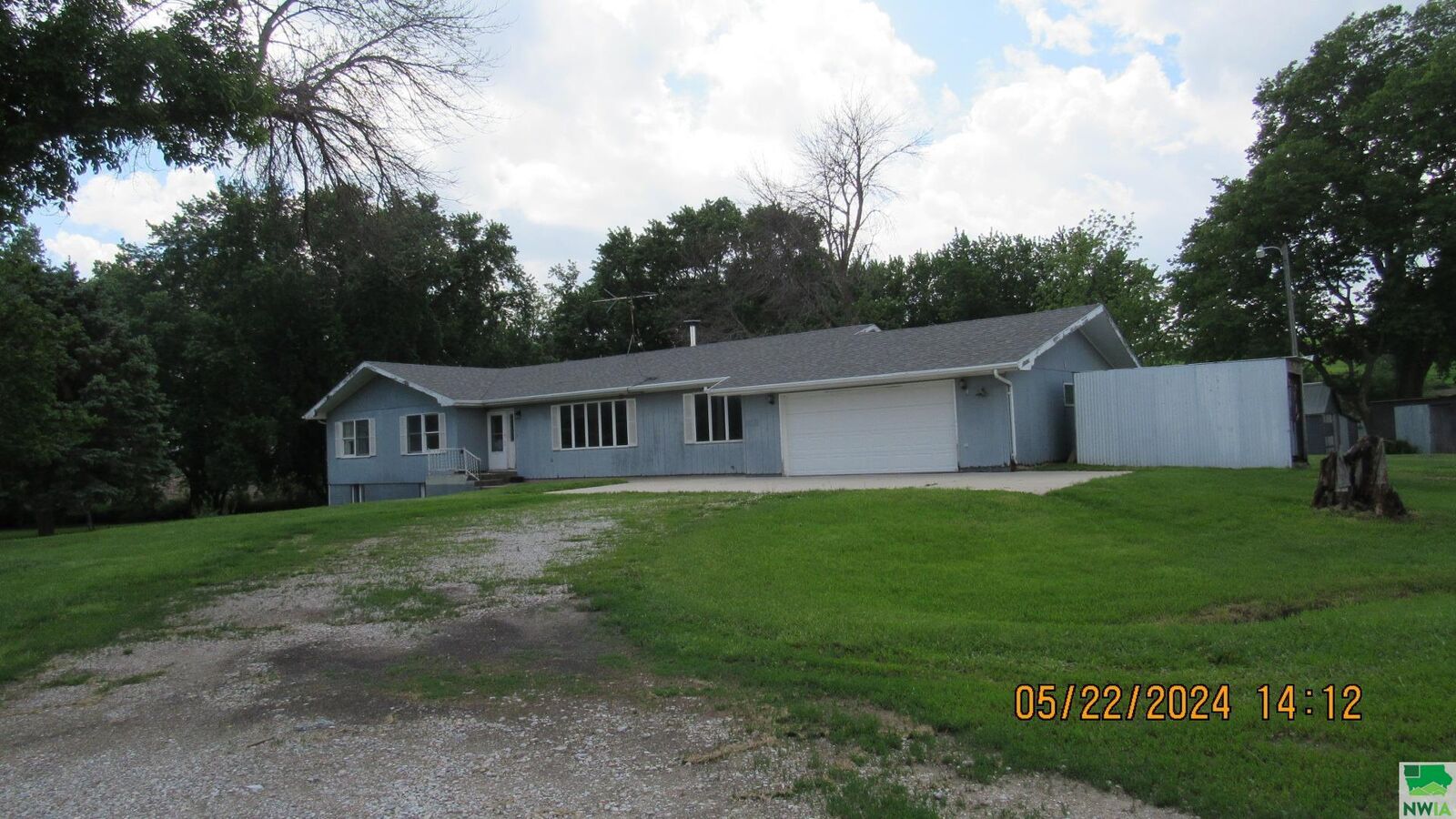 Property Photo: 25852 L20 IA 51572