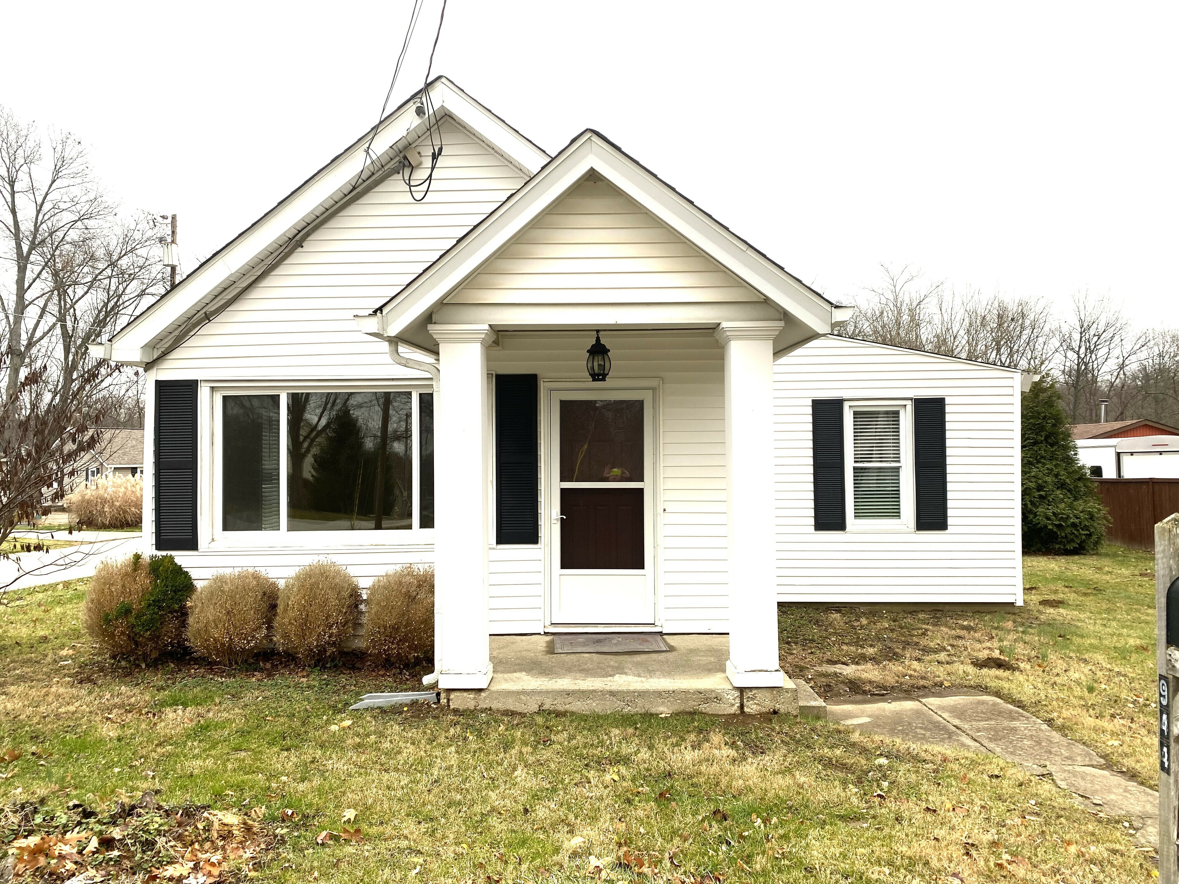 Property Photo:  944 Phillips Rd  OH 45230 