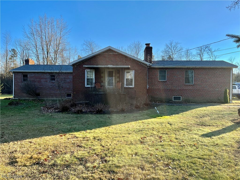 Property Photo:  3477 E Middletown  OH 44443 