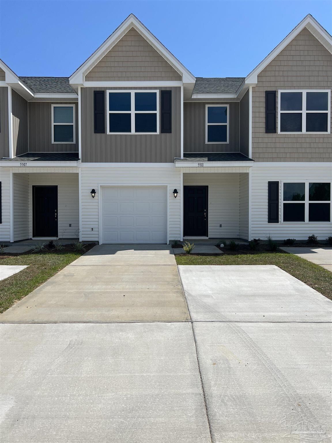 Property Photo: 5511 Lexlee Blvd 18C FL 32526