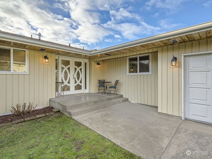 Home for sale in Auburn 32539 107th Avenue SE, Auburn, WA 98092