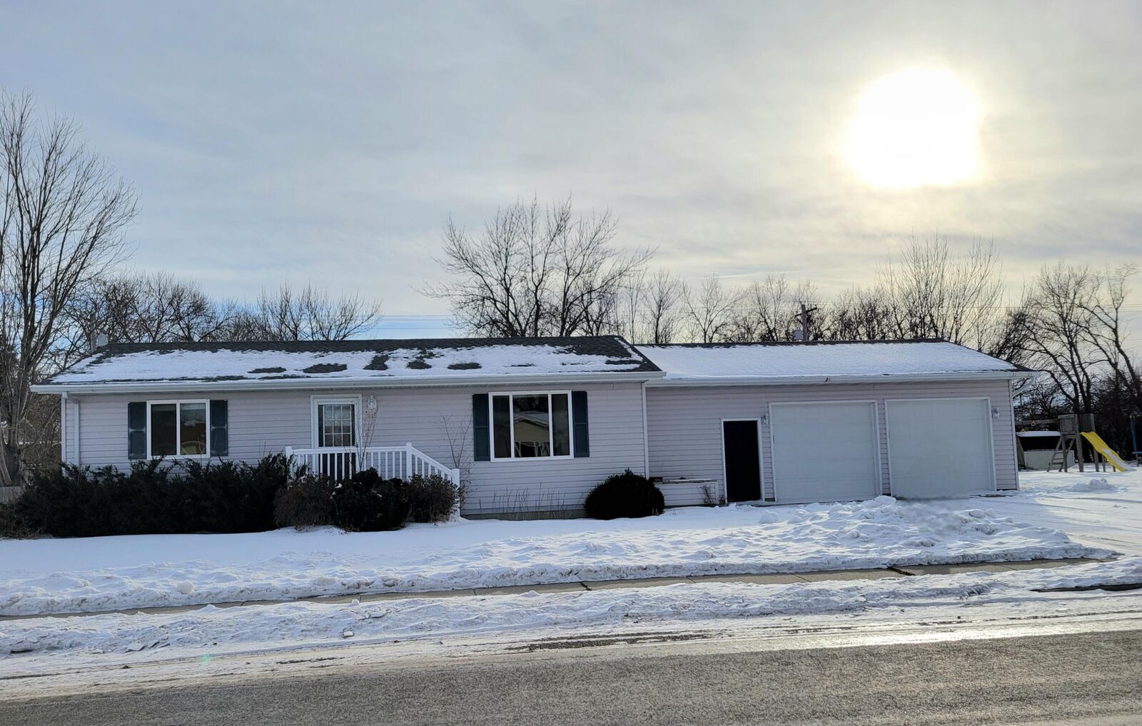 Property Photo:  815 SW 13th Ave  SD 57401 