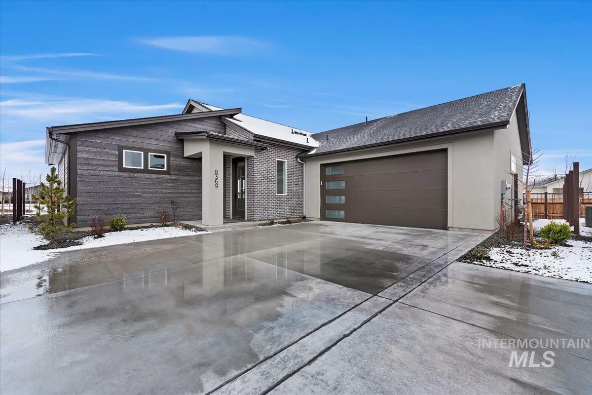 Property Photo:  8369 W Meltwater Ln  ID 83616 