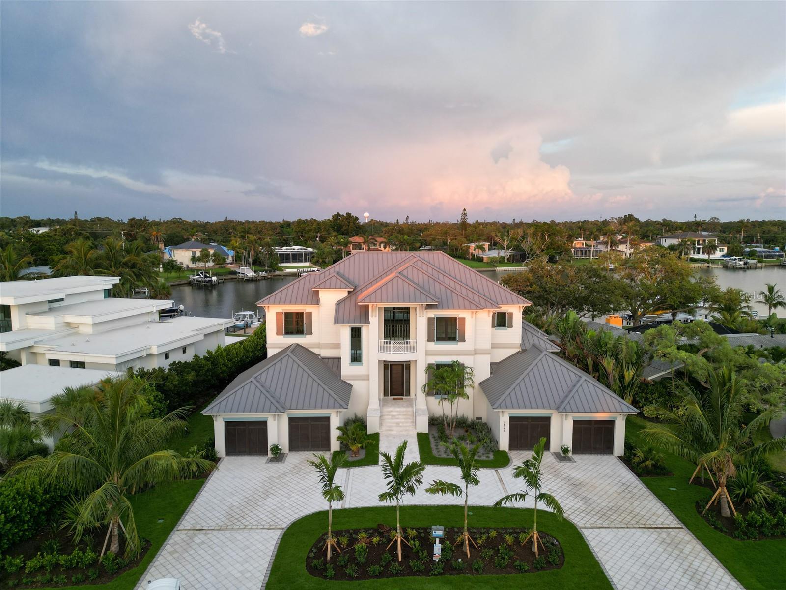 Property Photo:  3621 San Remo Terrace  FL 34239 