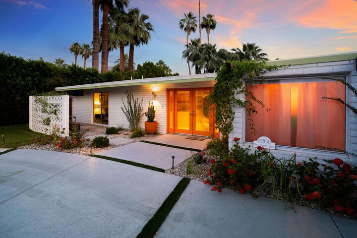 3 bed Indian Wells home for sale 45850 Vista Dorado Drive, Indian