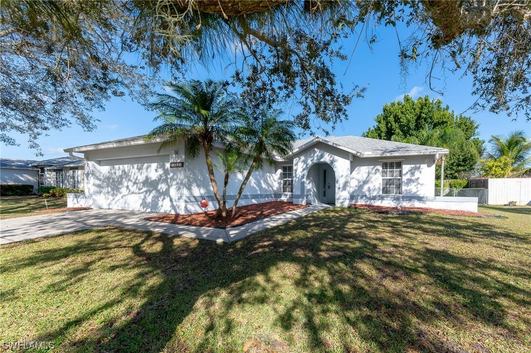 15623 Sunny Crest Lane  Fort Myers FL 33905 photo