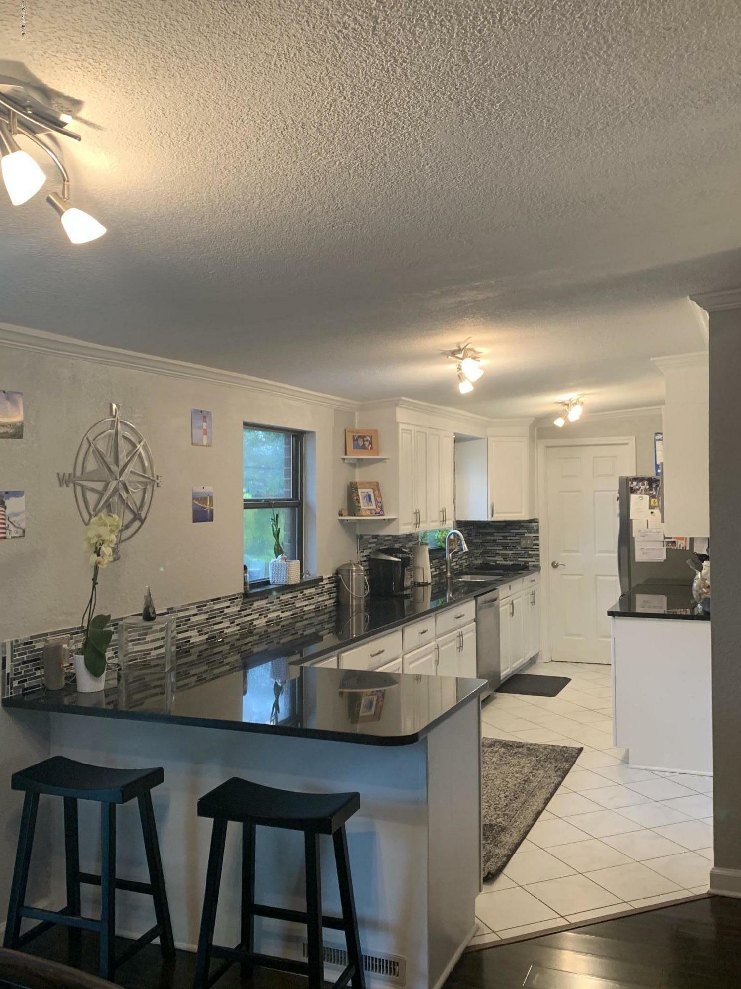 Property Photo:  14411 Stacey Road  FL 32250 