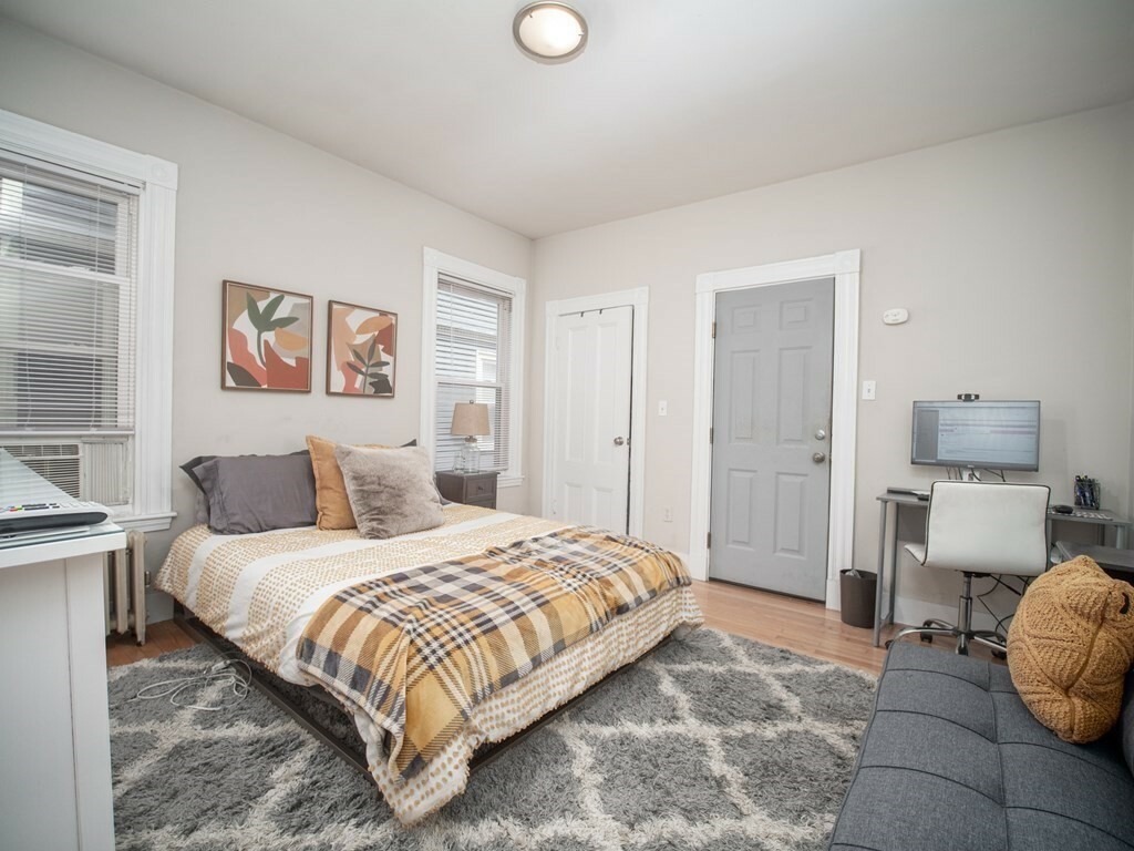 Property Photo:  456 Medford St 4  MA 02145 