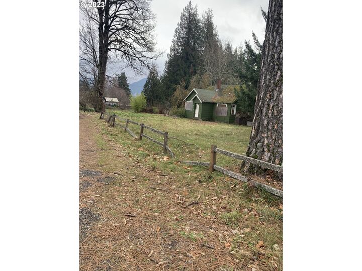 532 NW Hot Springs Alameda Rd  Carson WA 98610 photo