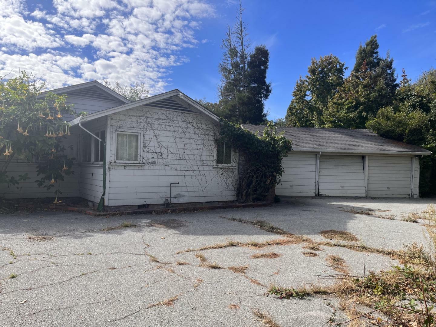 Property Photo:  21 South Circle Drive  CA 95060 