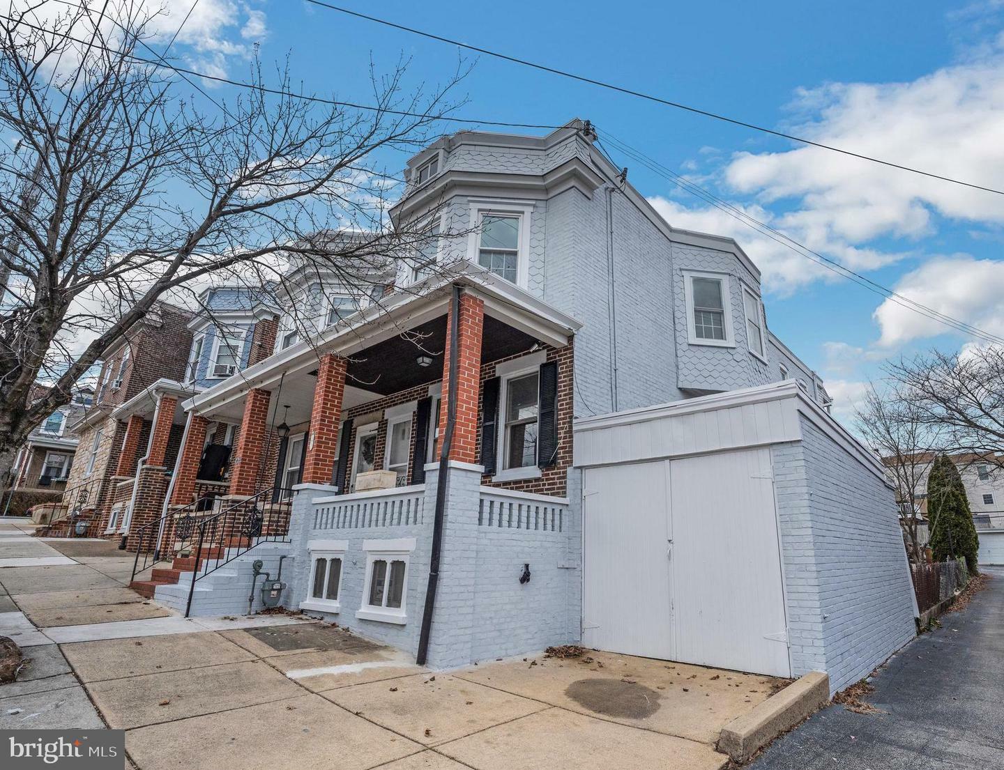 Property Photo: 1411 Maple Street DE 19805