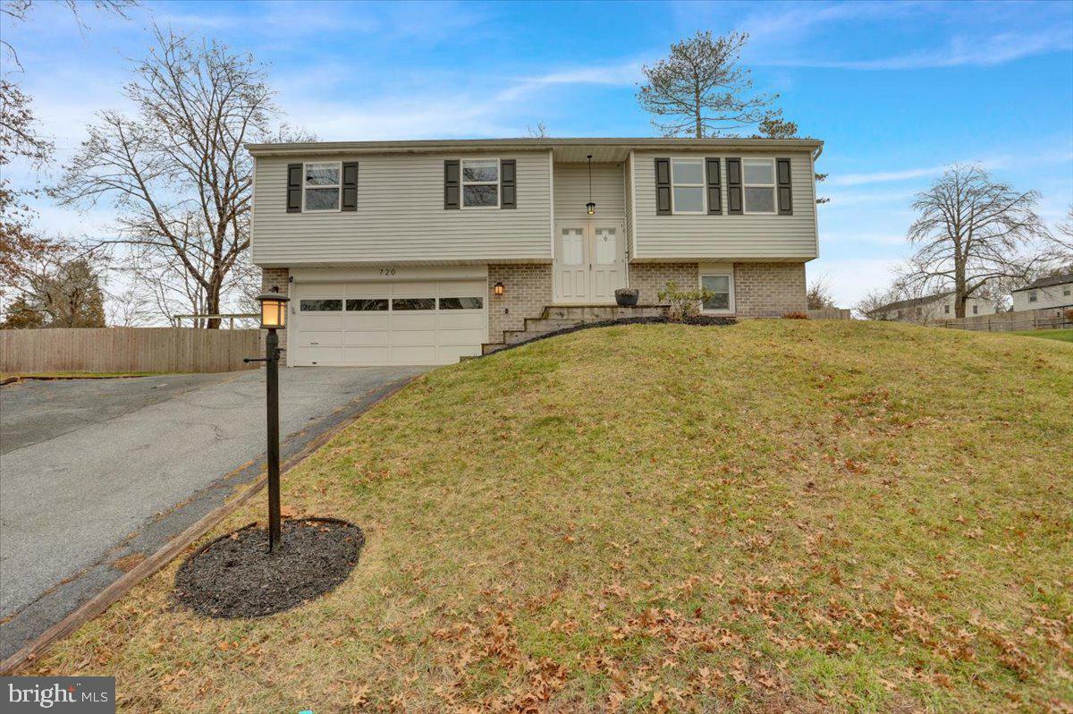 Property Photo:  720 Loblolly Lane  PA 19607 