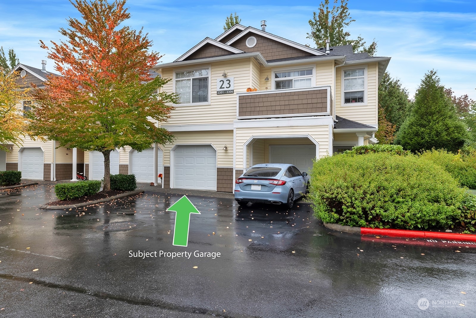 Property Photo:  1855 Trossachs Boulevard SE 2302  WA 98075 