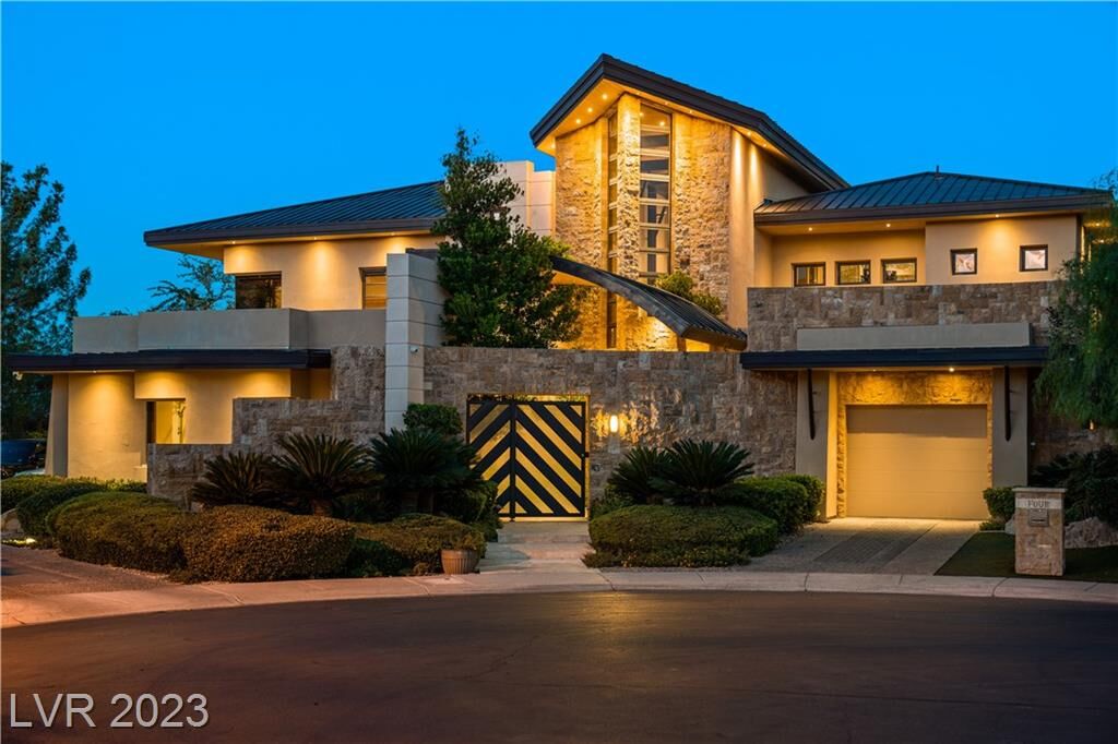 Property Photo: 4 Greely Club Trail NV 89052