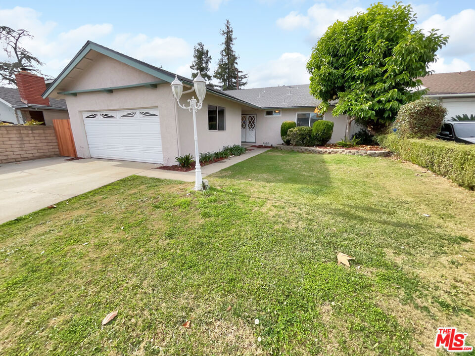 Property Photo:  5207 Degas Avenue  CA 91780 