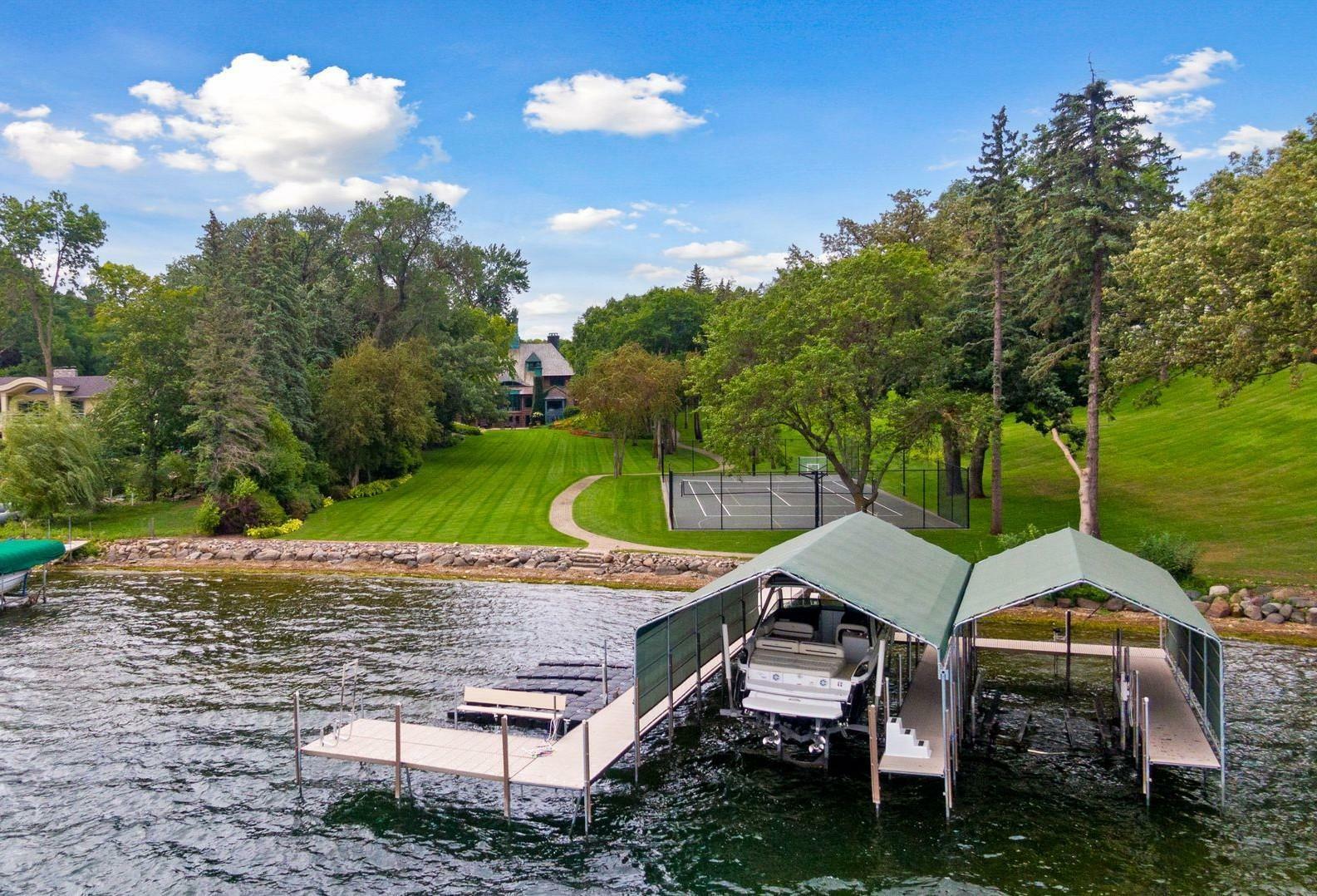 Property Photo: 17950 Breezy Point Road MN 55391