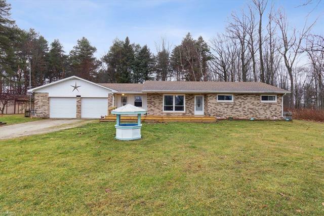 Property Photo:  3246 S County Line  MI 48449 