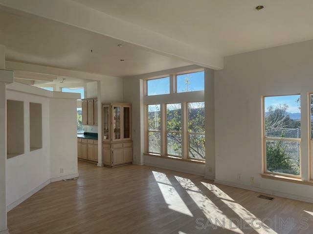 Property Photo: 299 Passing Ln CA 92065