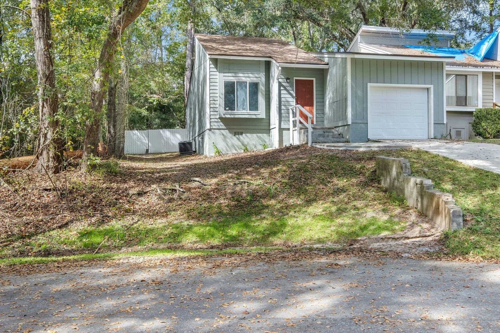 Property Photo:  4906 Easy Court  FL 32304 