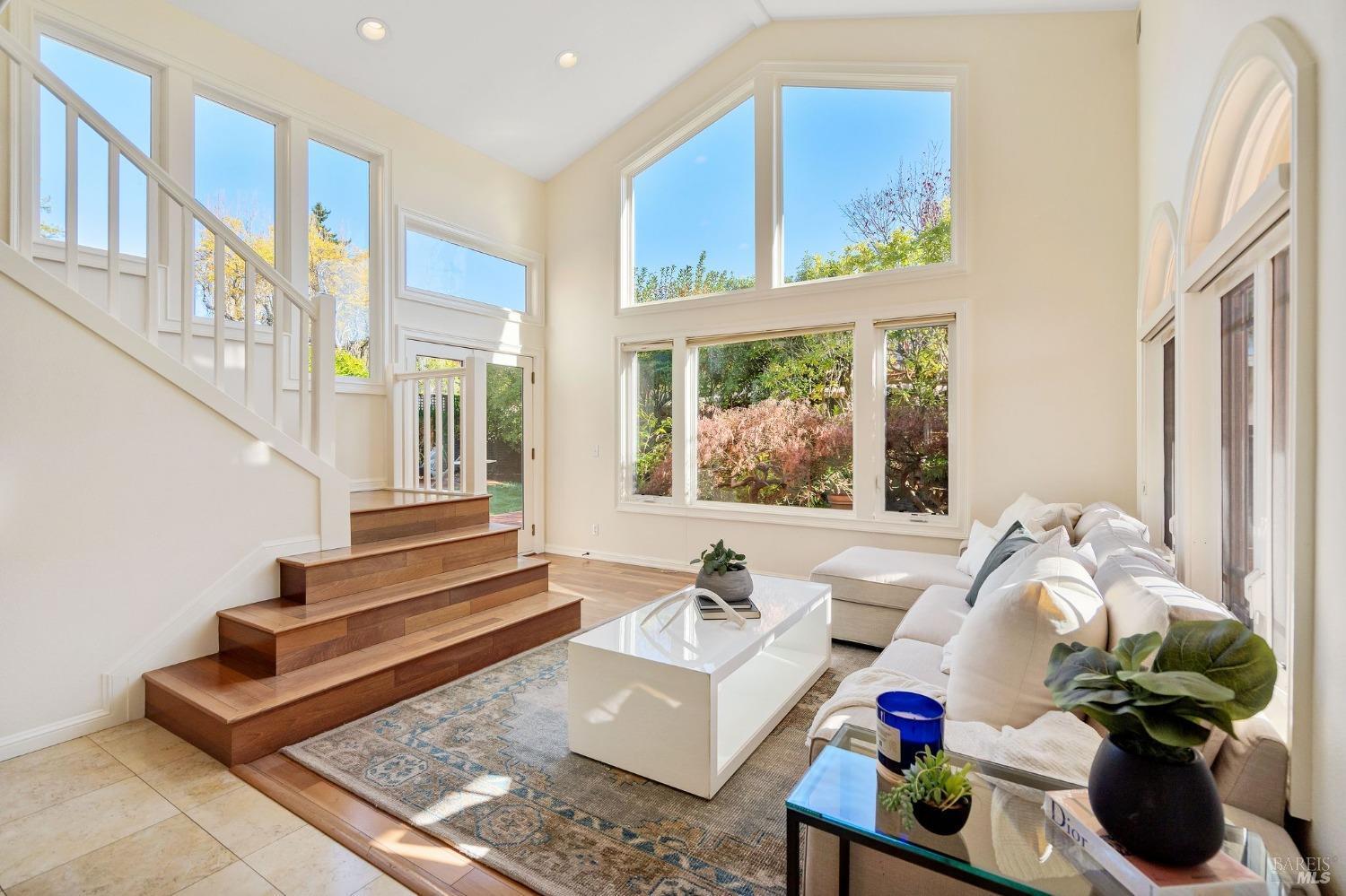 Property Photo: 22 Somerset Lane CA 94941