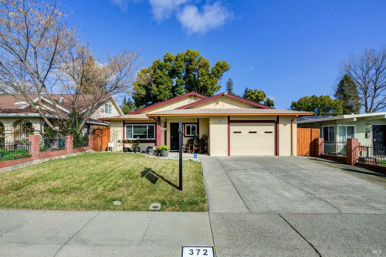 Property Photo:  372 Grape Street  CA 95688 