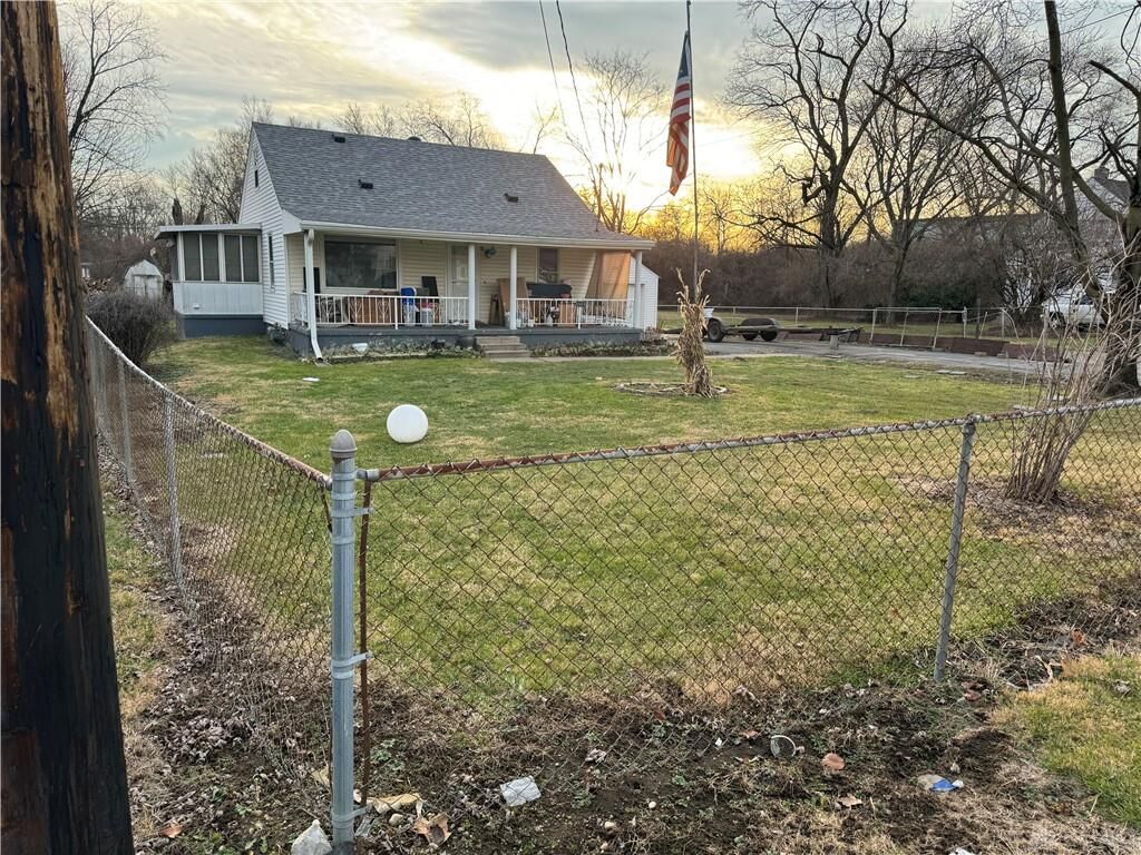 Property Photo: 1410 Oxford State OH 45044