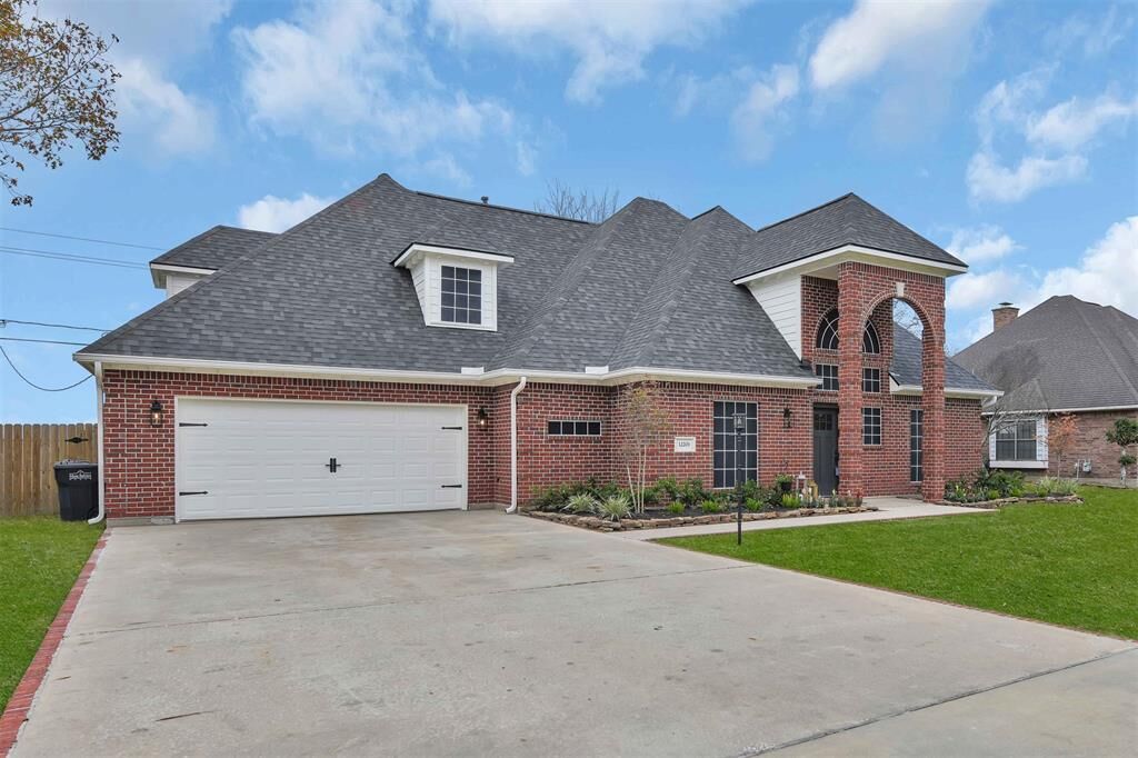 Property Photo:  12203 W River Run Drive  TX 77523 