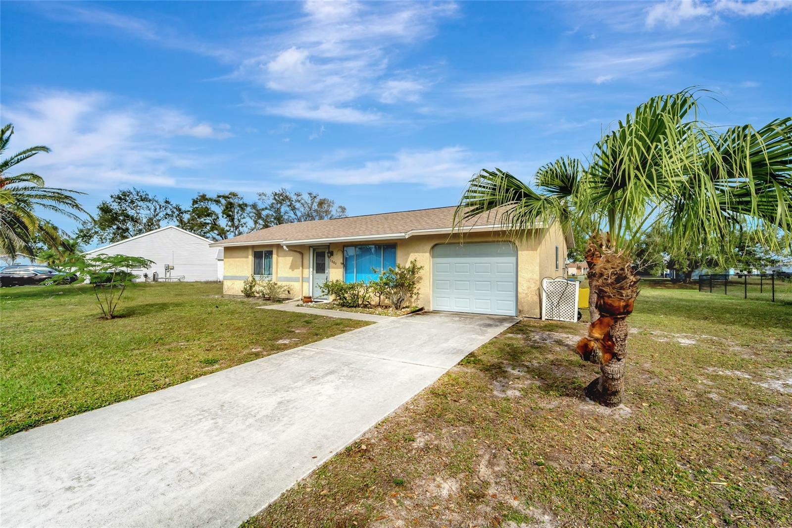 Property Photo:  5880 Spearman Circle  FL 34287 