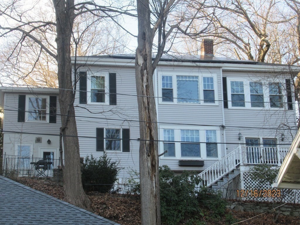 Property Photo:  21 Hadwen Ln  MA 01602 