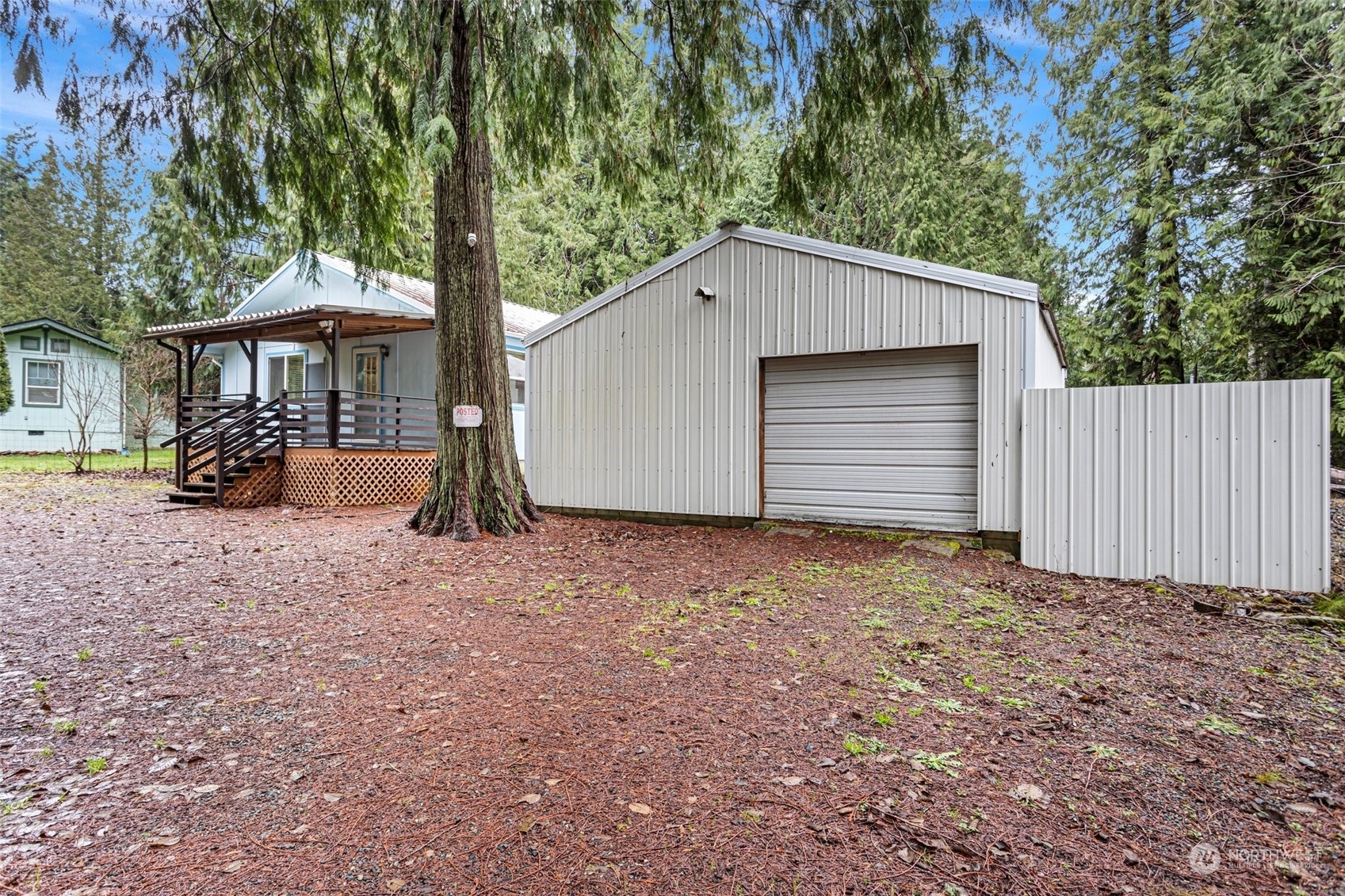 Property Photo:  360 E Lakeshore Drive E  WA 98584 