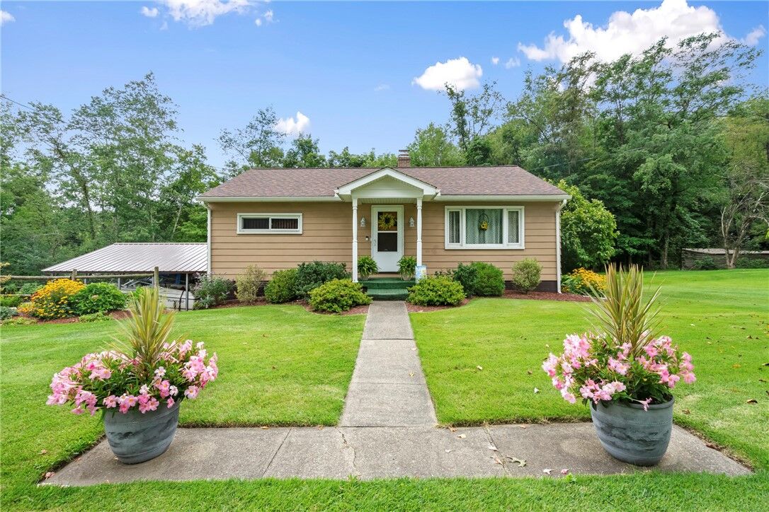 Property Photo:  2808 State Route 286  PA 15681 