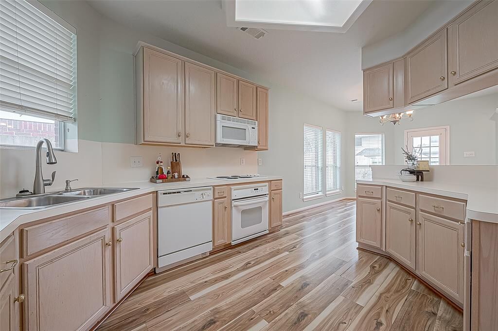 Property Photo:  15218 Tysor Park Ln Lane  TX 77095 