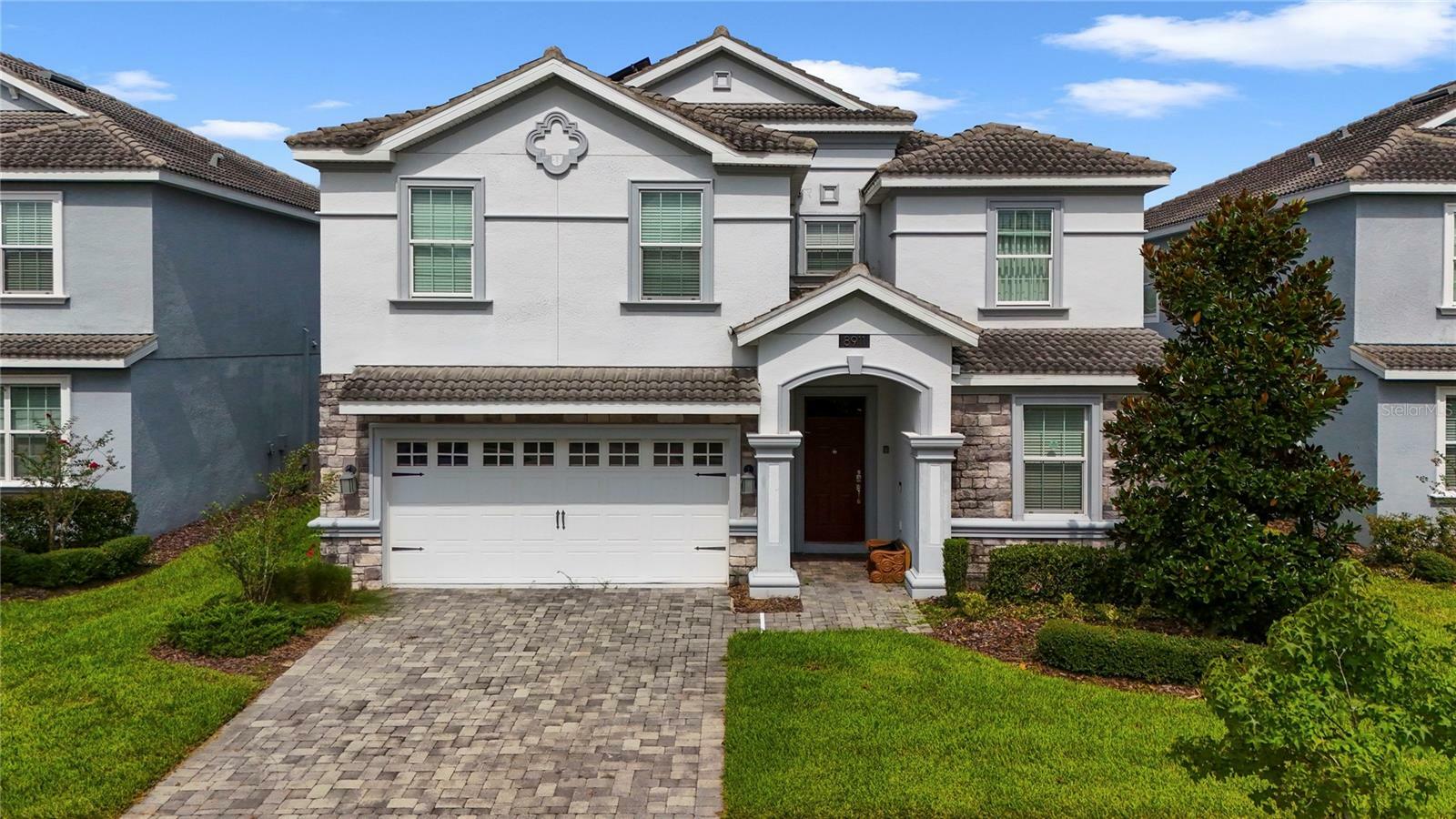 Property Photo:  8911 Stinger Drive  FL 33896 