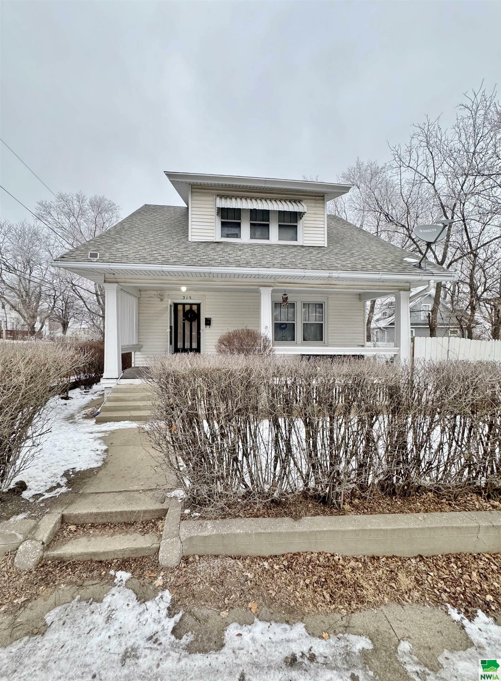 Property Photo:  315 18th St.  IA 51105 