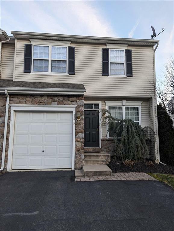 Property Photo:  3575 Penfield Way  PA 18064 