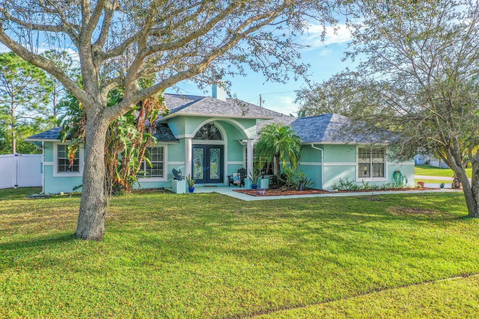 Property Photo:  6051 NW Winfield Drive  FL 34986 