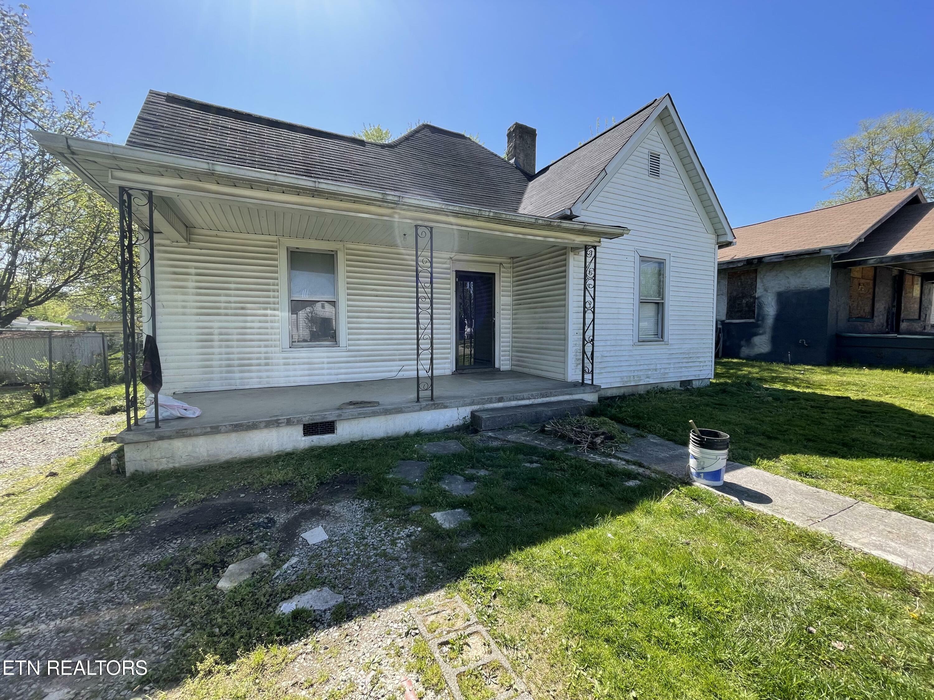 Property Photo:  3109 Johnston St  TN 37921 