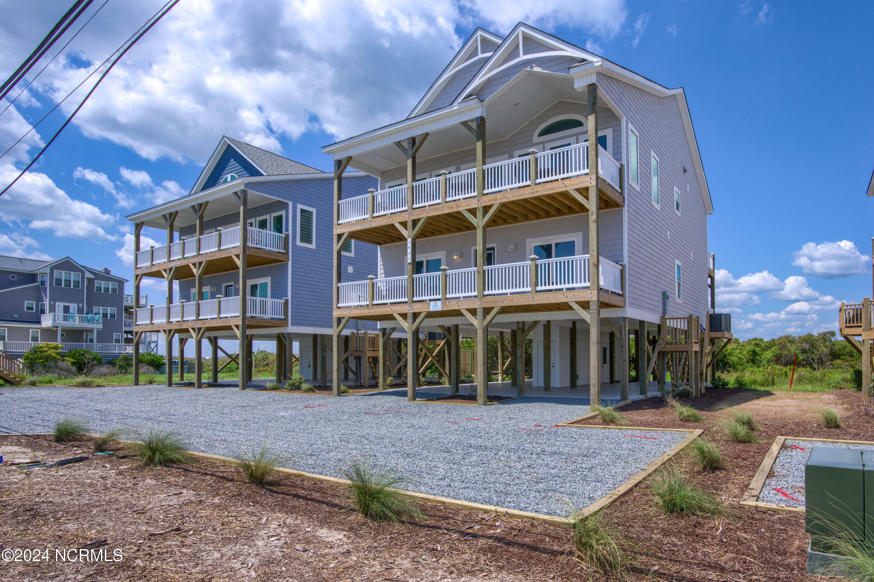 Property Photo:  1431 New River Inlet Road  NC 28460 