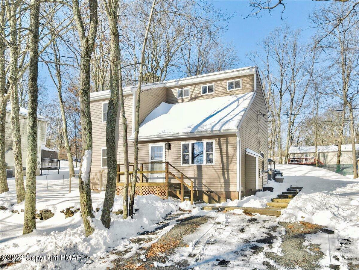 Property Photo:  2114 Lakeview Road  PA 18324 