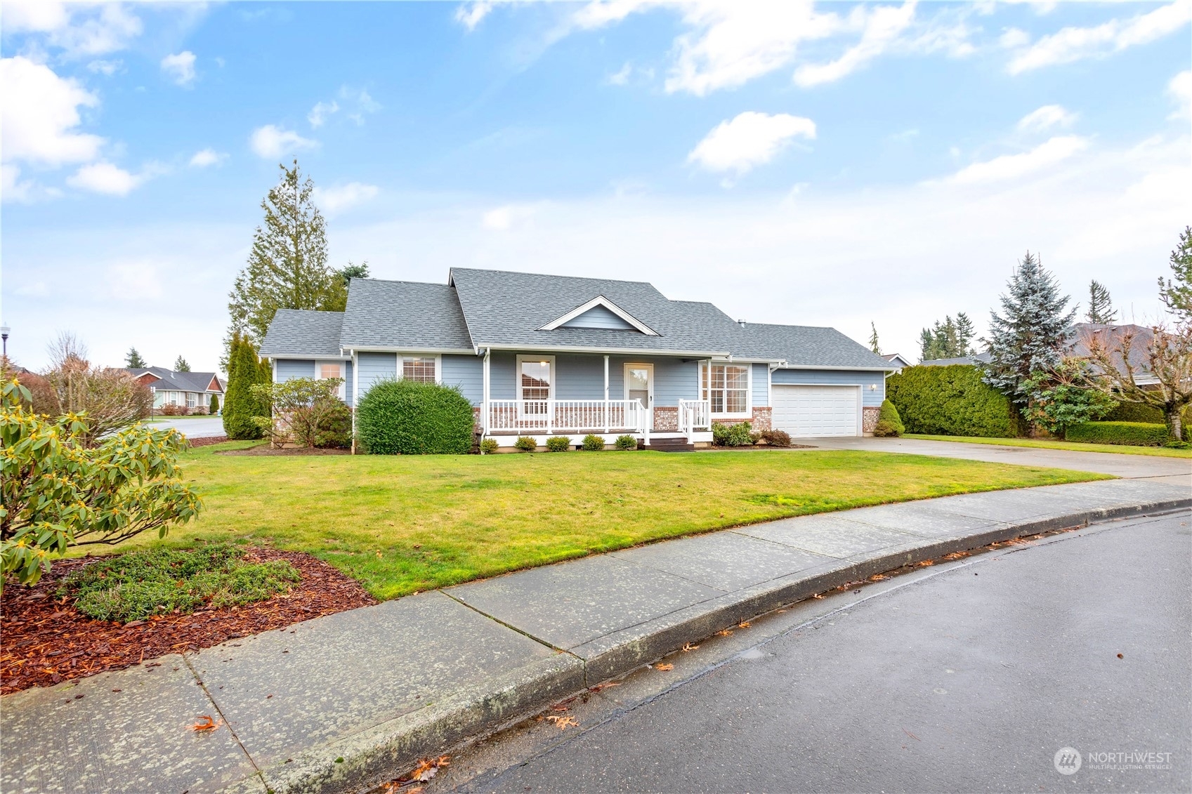 Property Photo:  1308 Woodfield Drive  WA 98264 