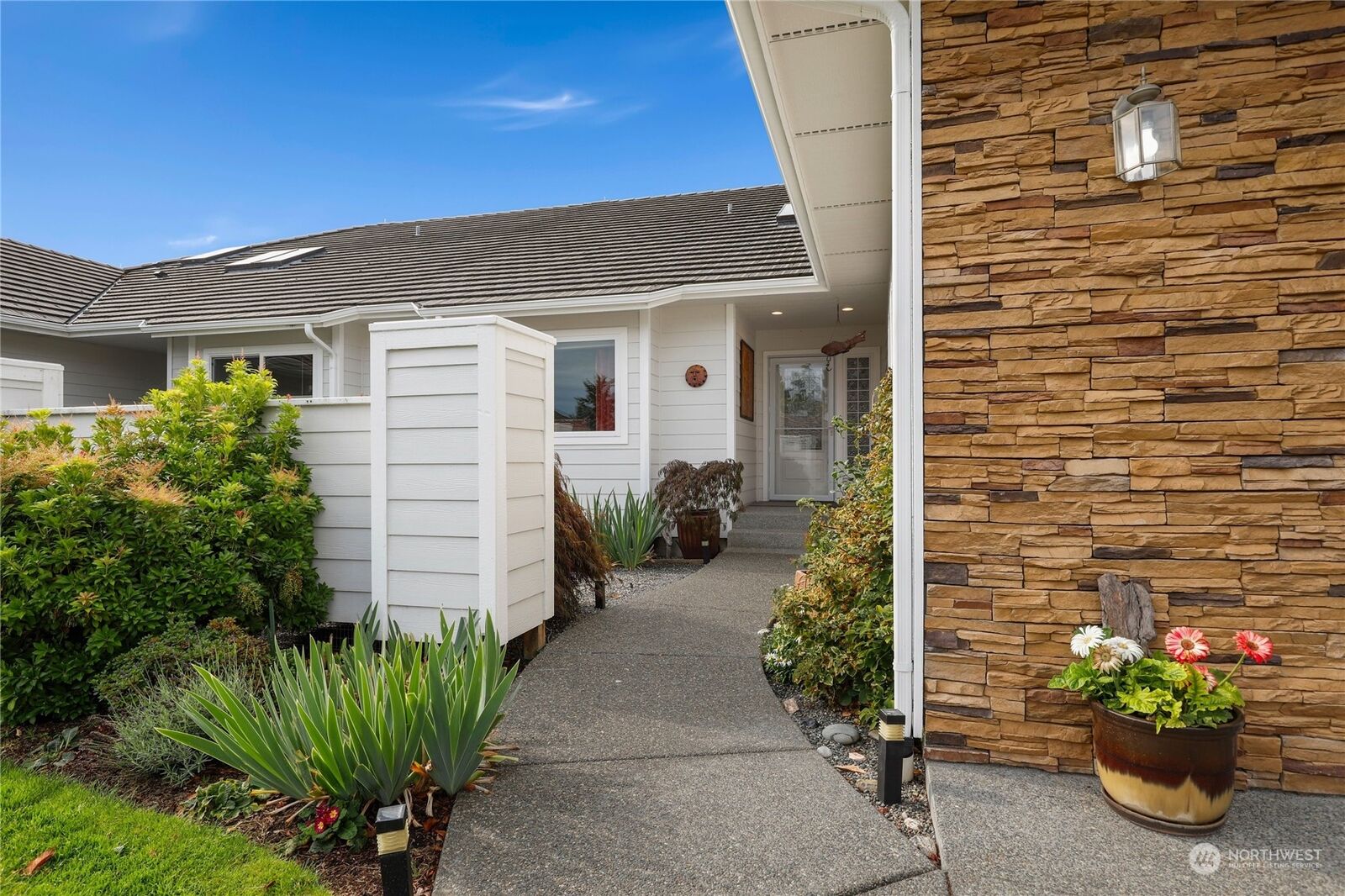 Property Photo: 421 Blakely Boulevard WA 98382