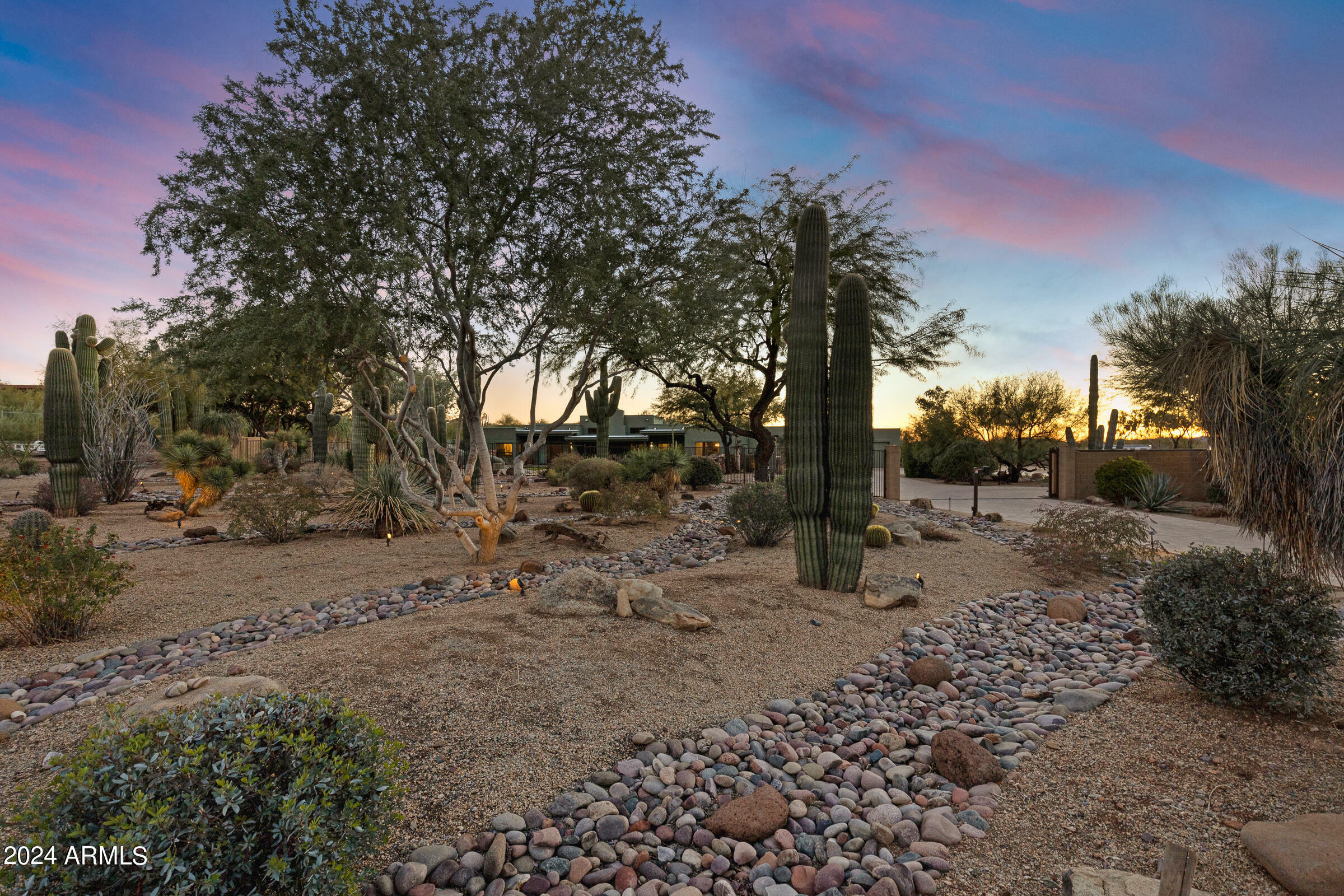 Property Photo:  5101 E Cloud Road  AZ 85331 