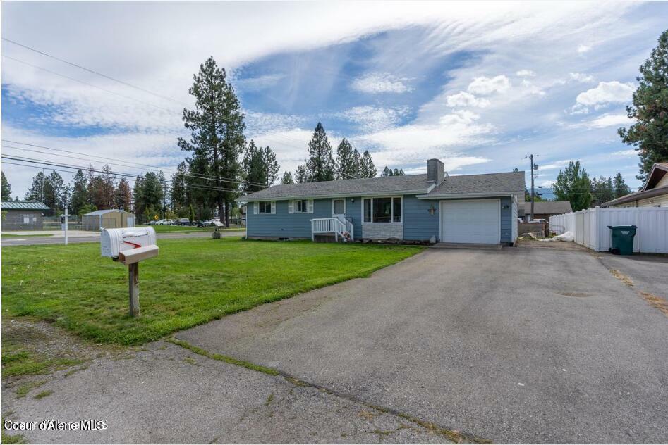 Property Photo:  103 W 20th Ave  ID 83854 
