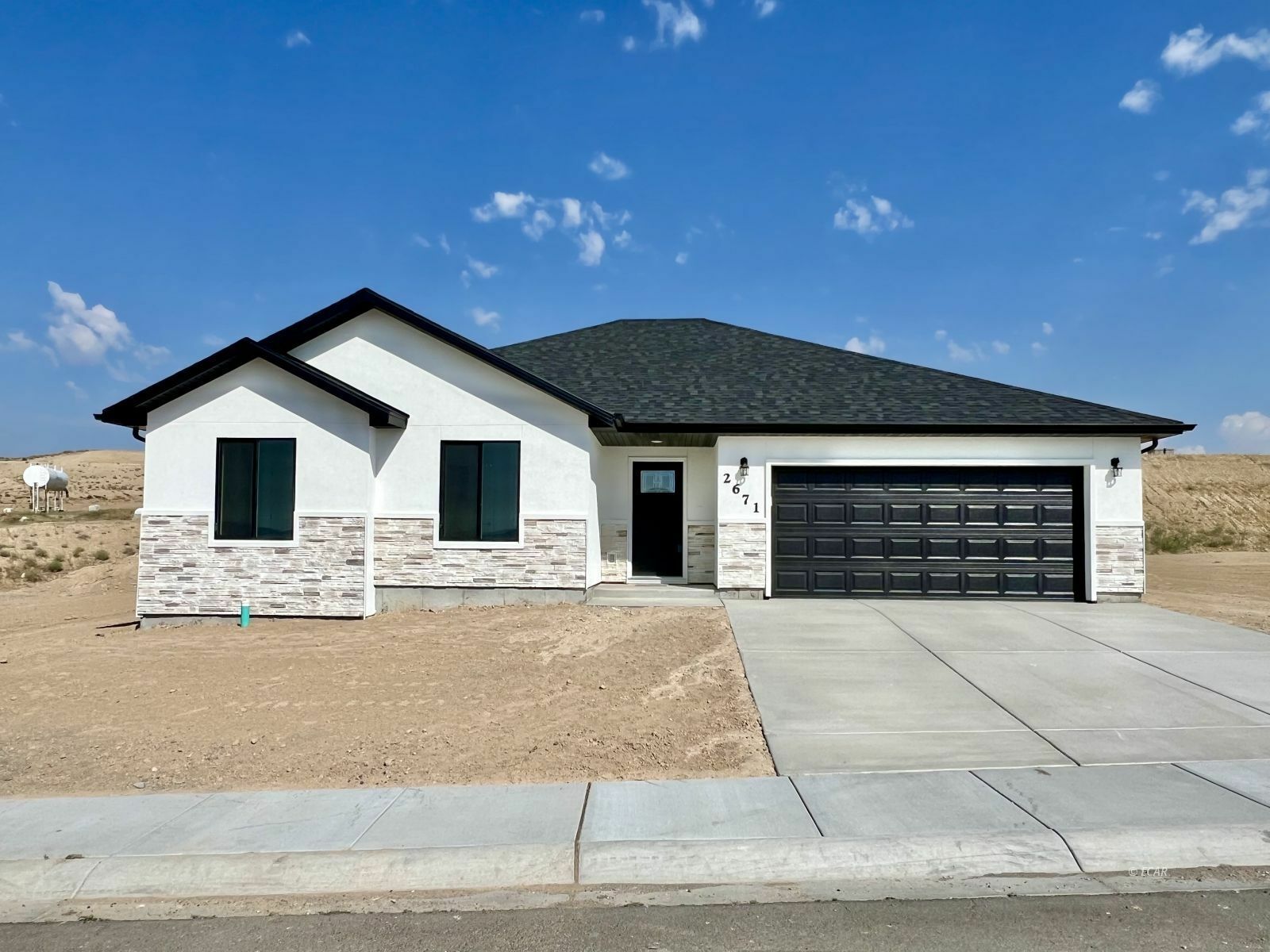 Property Photo:  2671 Mesquite Way  NV 89801 