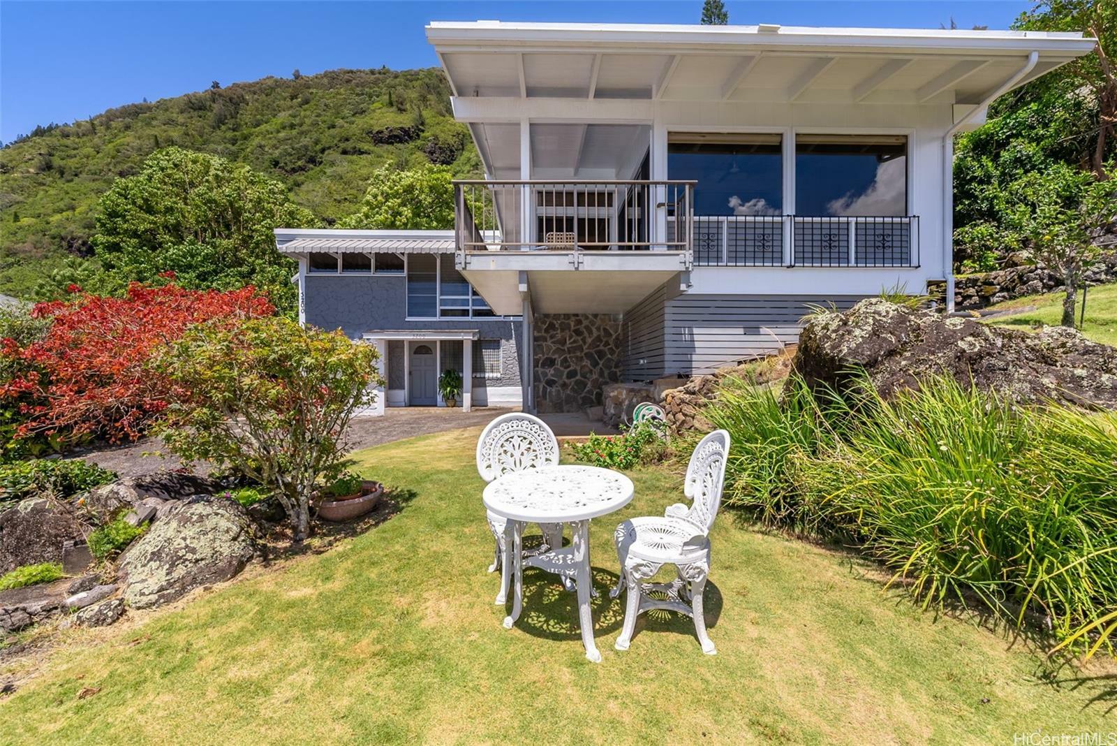 3200 Huelani Drive  Honolulu HI 96822 photo