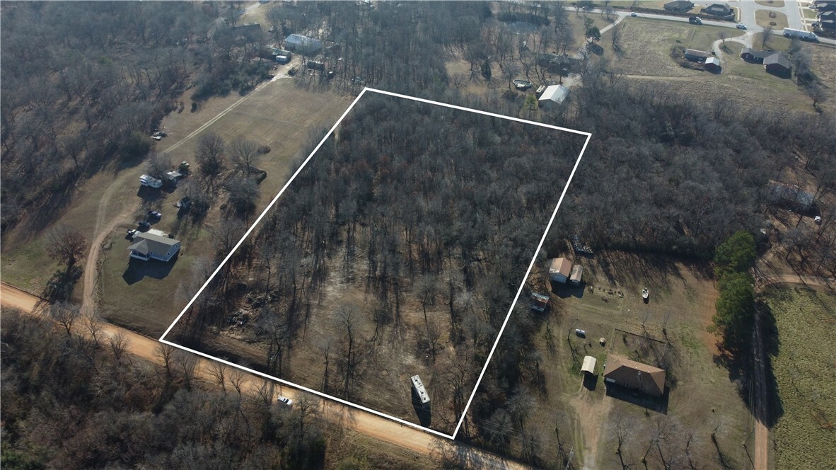 Property Photo:  18983 Old Springtown Road  AR 72734 