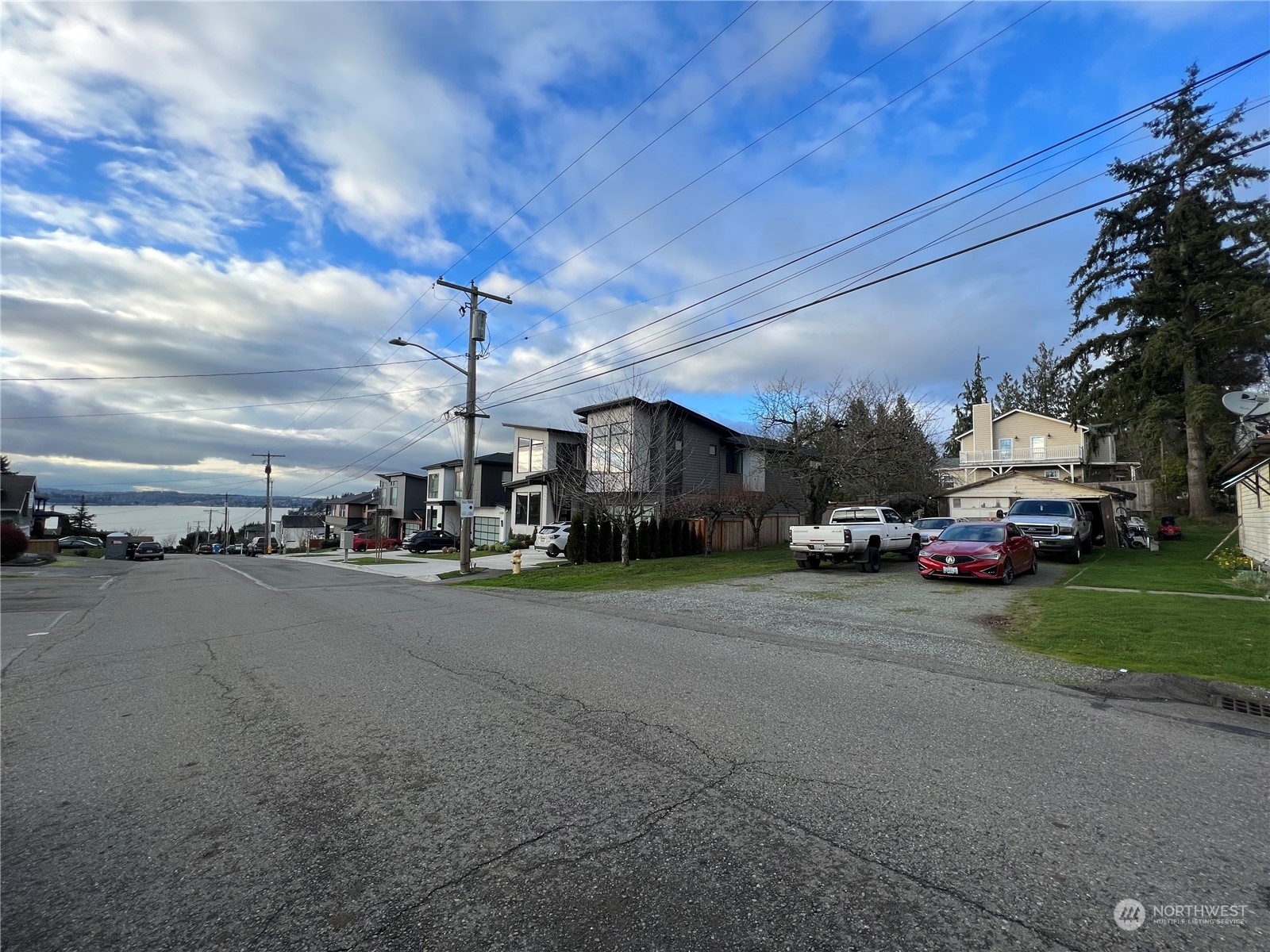 Property Photo:  1116 N 34th Street  WA 98056 