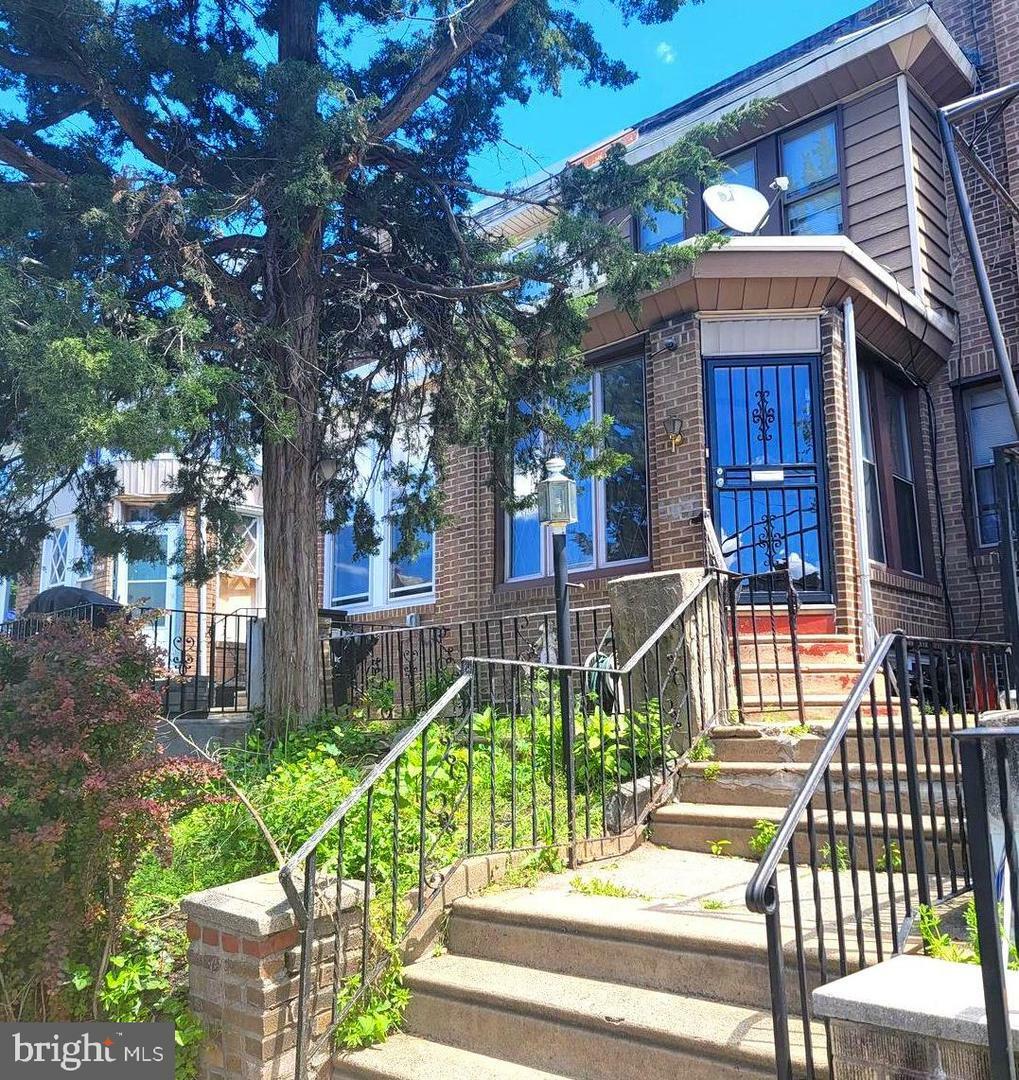 Property Photo:  5633 N 10th Street  PA 19141 