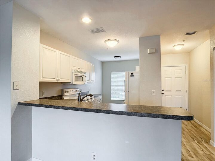 Property Photo: 2120 Heron Lake Drive 202 FL 33983